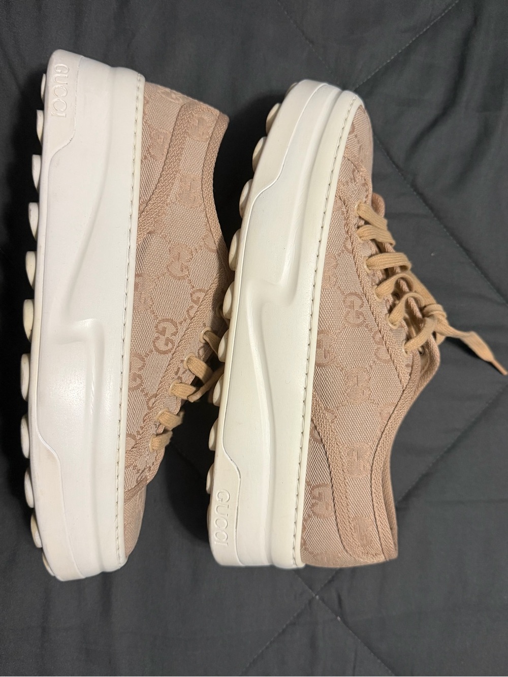 Gucci Beige Pink GG Canvas Low-Top Sneakers - Picture 5 of 10